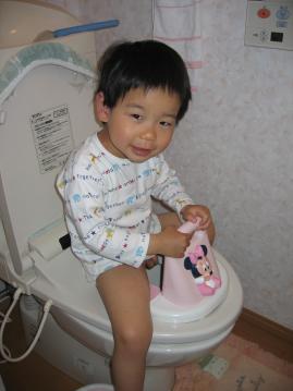 [1425=toire-oshikko1]